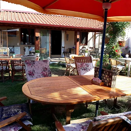 Bed and Breakfast Efes