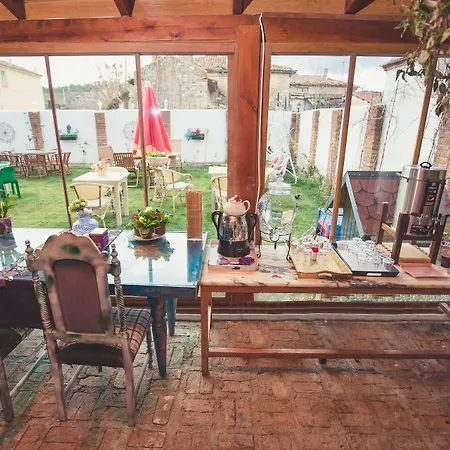 Bed and Breakfast Efes 3*